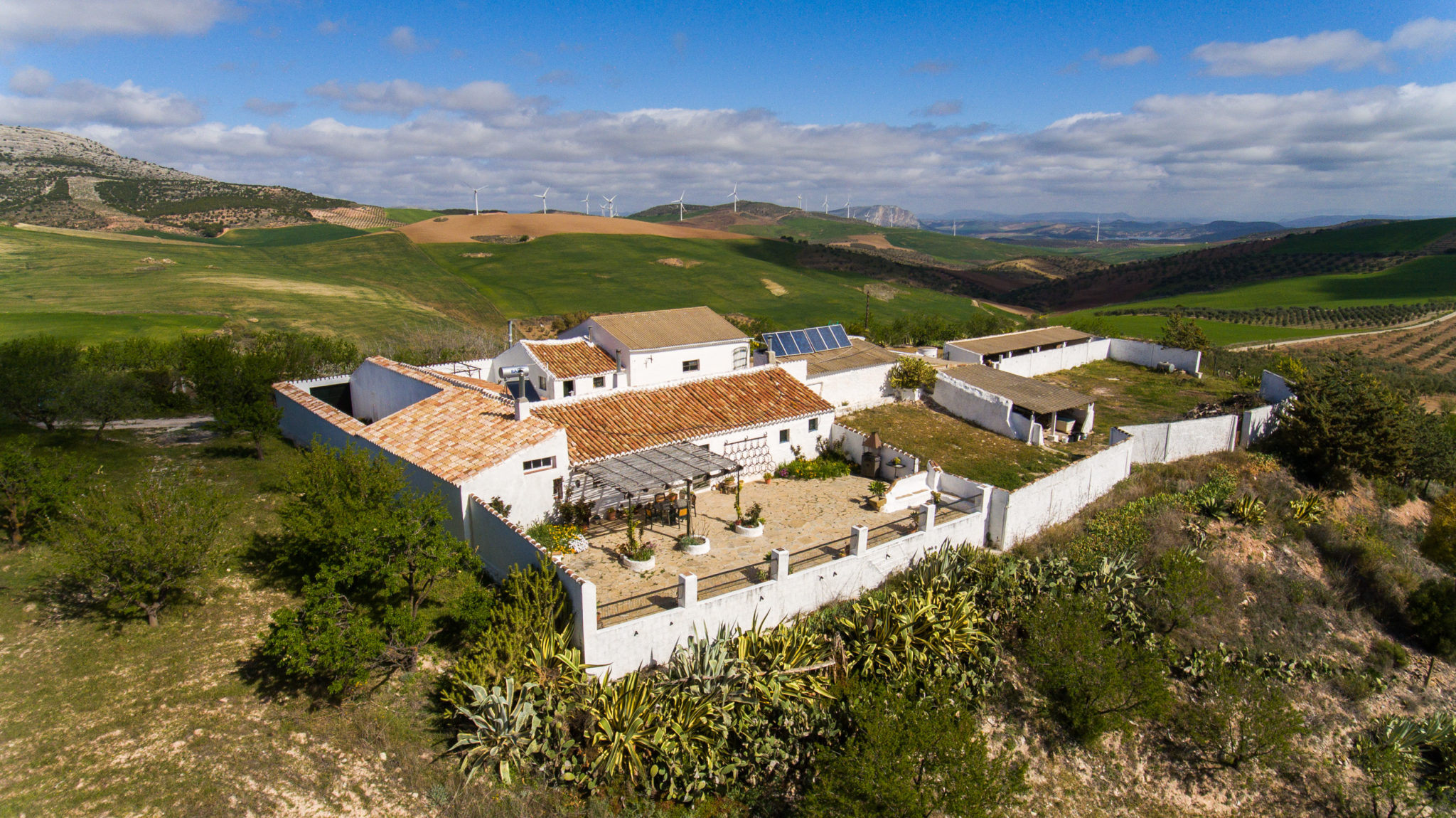 ¿Que se puede construir en suelo rustico en Andalucia? Villas & Fincas ¿Que se puede construir en suelo rustico en Andalucia? Villas & Fincas