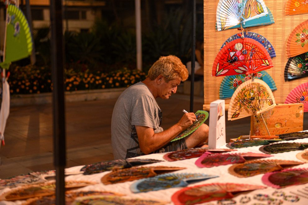 boulevard-at-night-estepona