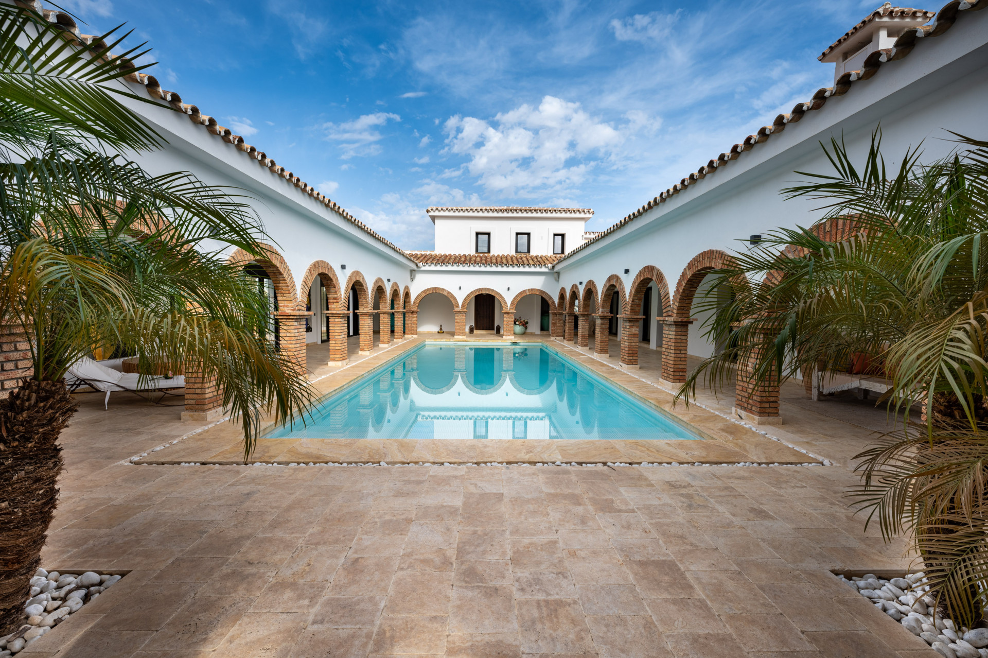luxury-country-property-market