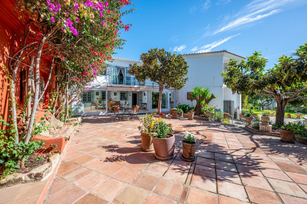 country-villa-estepona