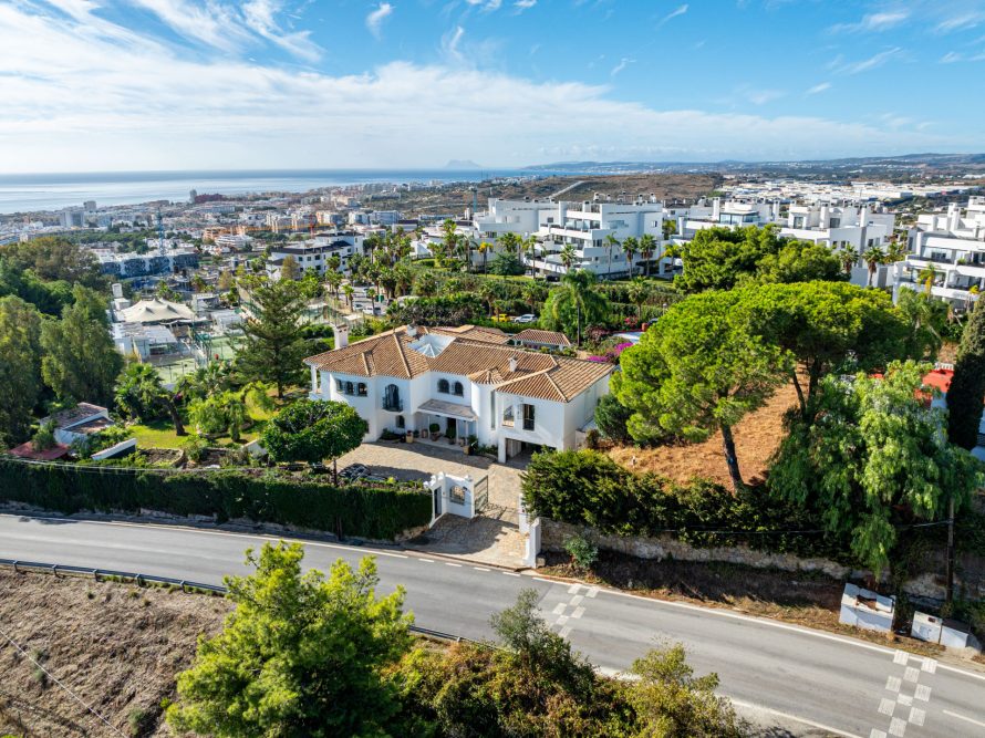 country-living-estepona-centre