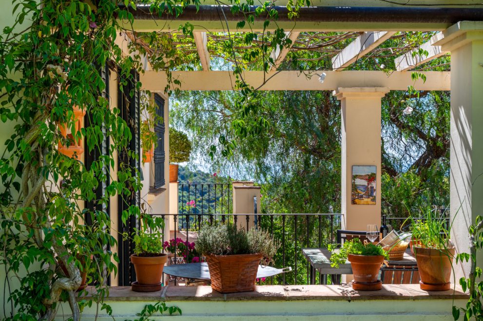 patio-casares
