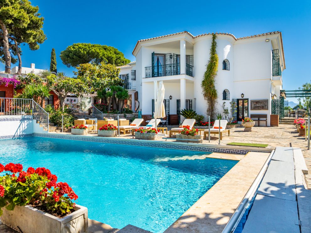 Villa in Estepona