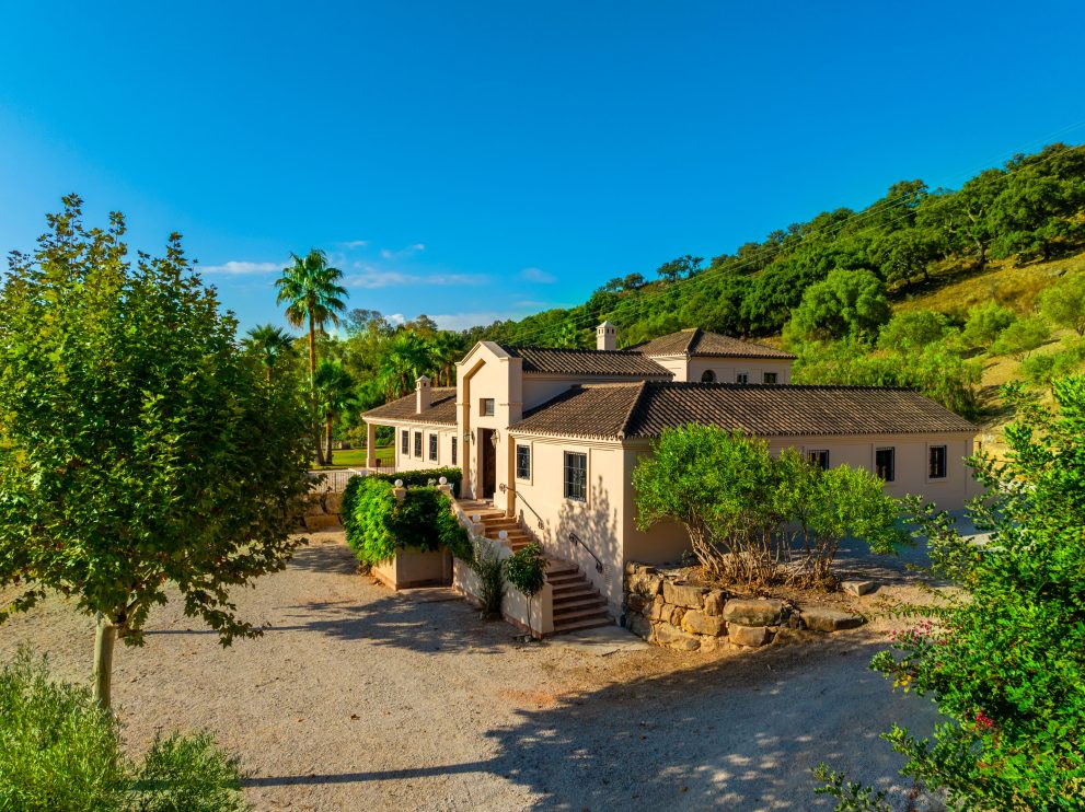 Cortijo style country property