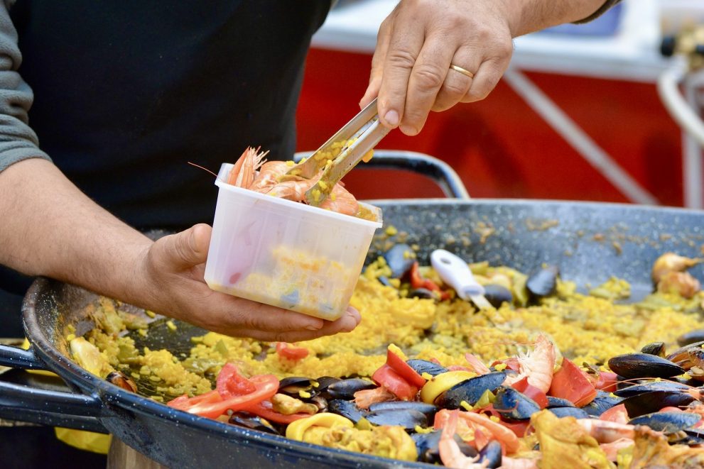 Paella Spanish tradition